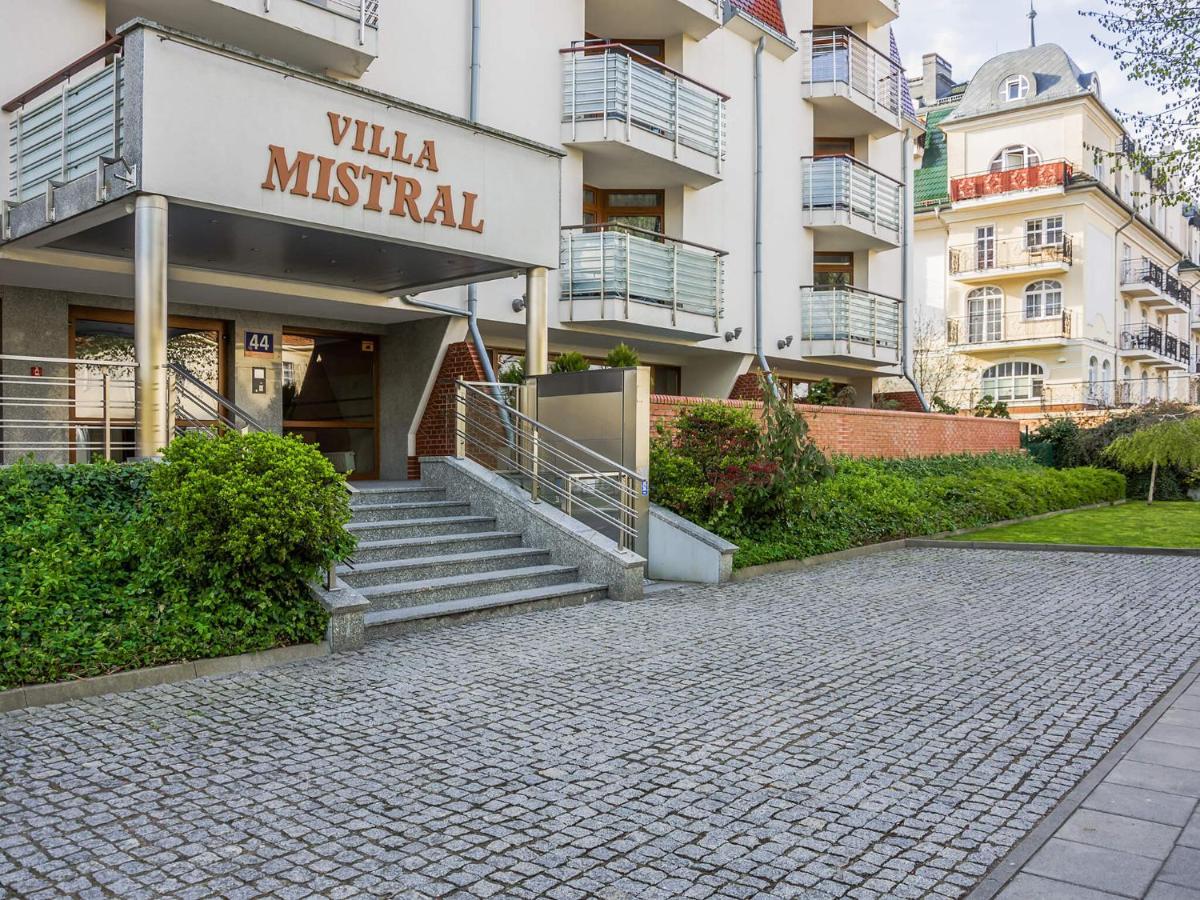 Vacationclub - Villa Mistral Apartament 32 シフィノウイシチェ エクステリア 写真